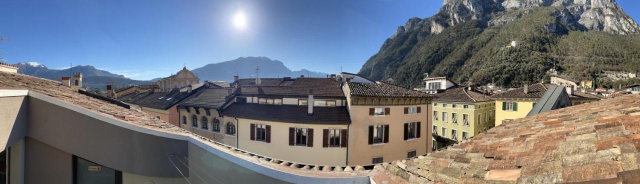 Fiore In Centro Riva Exterior foto